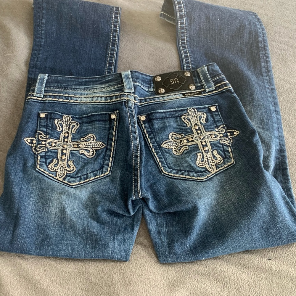 Jeans - Picture 4 of 5